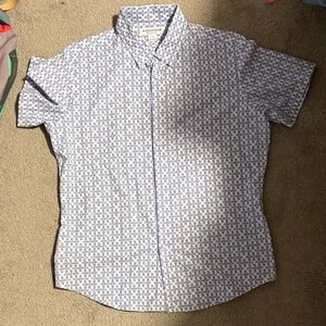 Mizzen + Main White and Blue Geometric Shirt